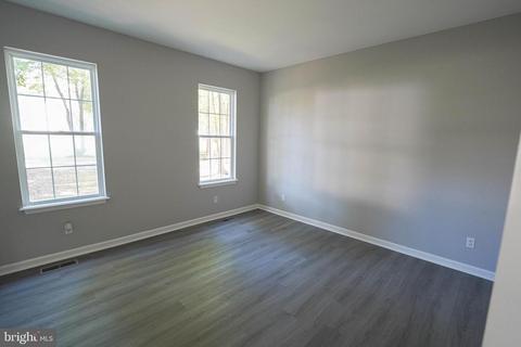 5490 King Stuart Dr, Salisbury, MD 21801 photo 8