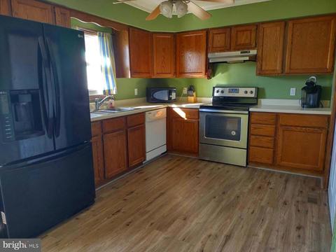 7354 Division St, Willards, MD 21874 photo 5