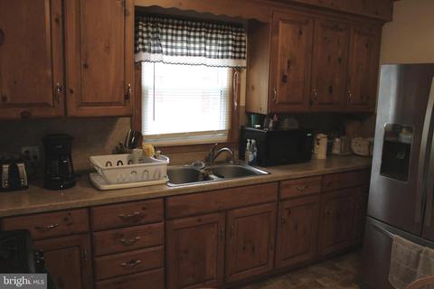 719 State St, Sharptown, MD 21861 photo 9