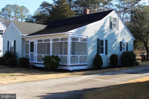 719 State St, Sharptown, MD 21861 photo 1