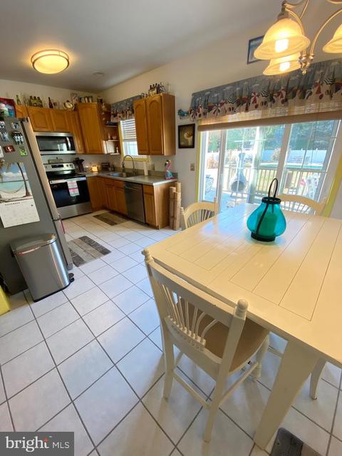 8838 Lennox Dr, Delmar, MD 21875 photo 13
