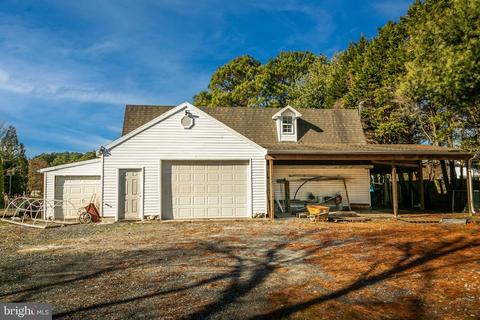 6833 Whetstone Dr, Hebron, MD 21830 photo 11