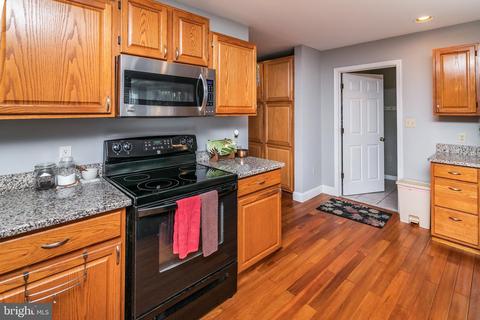 6833 Whetstone Dr, Hebron, MD 21830 photo 17