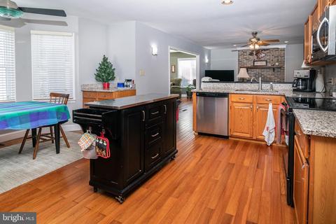 6833 Whetstone Dr, Hebron, MD 21830 photo 30