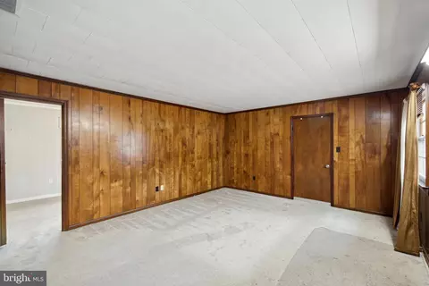 2303 Abbott Dr, Salisbury, MD 21804 photo 9