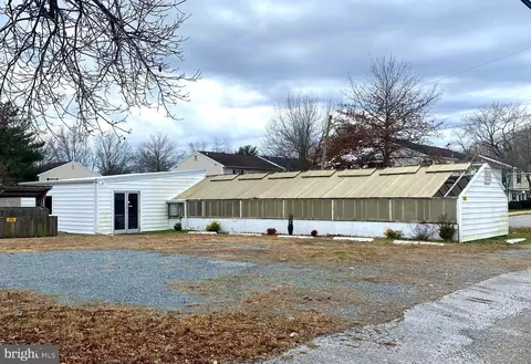 1001 E State St, Delmar, MD 21875