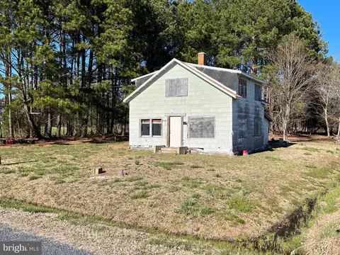 3295 Elzey Church Rd, Bivalve, MD 21814