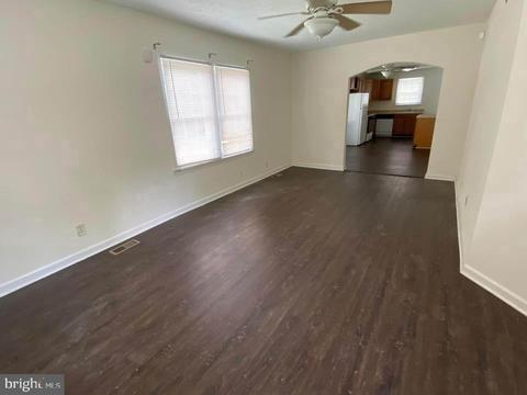 607 Jackson St, Salisbury, MD 21804 photo 2
