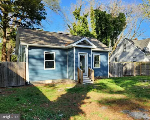 211 Pine Way, Salisbury, MD 21804