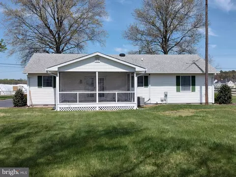 27585 Pemberton Dr, Salisbury, MD 21801 photo 8