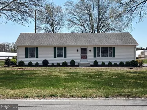 27585 Pemberton Dr, Salisbury, MD 21801