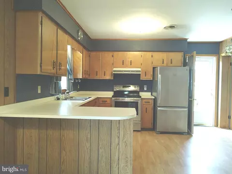 27585 Pemberton Dr, Salisbury, MD 21801 photo 16
