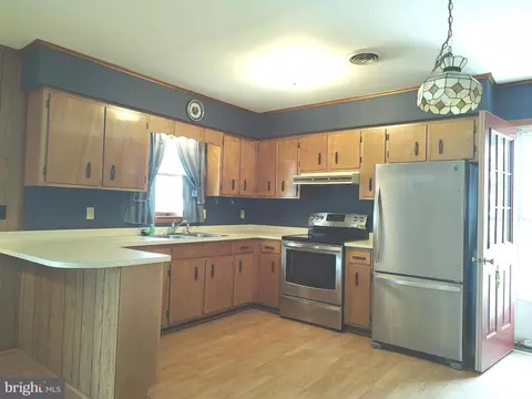 27585 Pemberton Dr, Salisbury, MD 21801 photo 15