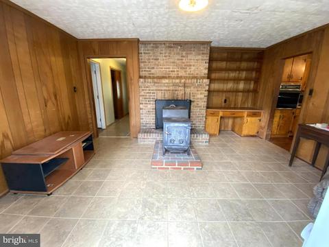 32201 Downing Rd, Delmar, MD 21875 photo 3