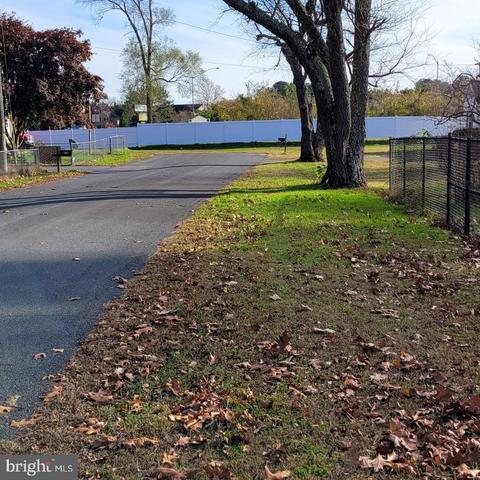 204 Louise Ave, Salisbury, MD 21804 photo 2
