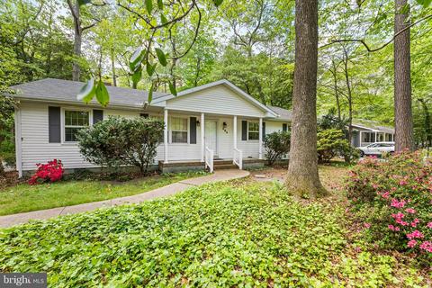 404 Forest Dr, Fruitland, MD 21826