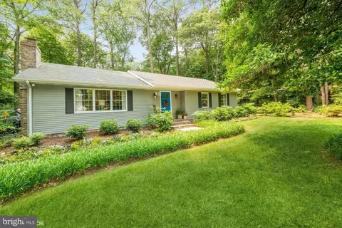 31899 York Dr, Salisbury, MD 21804 photo 2
