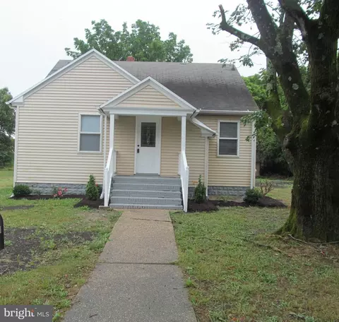 215 Maple Way, Salisbury, MD 21804