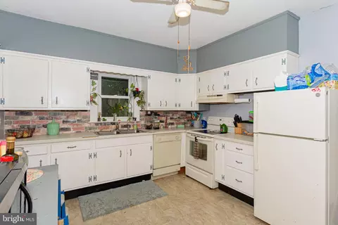 6988 Powellville Rd, Willards, MD 21874 photo 10
