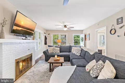 413 Pinehurst Ave, Salisbury, MD 21801 photo 9