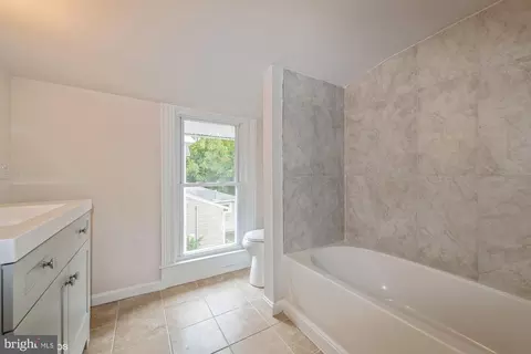202 E Chestnut St E, Delmar, MD 21875 photo 30