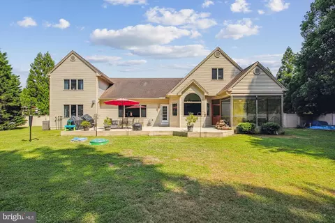 8594 Shadow Ln, Delmar, MD 21875 photo 2