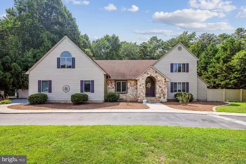 8594 Shadow Ln, Delmar, MD 21875