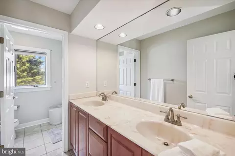 8594 Shadow Ln, Delmar, MD 21875 photo 32