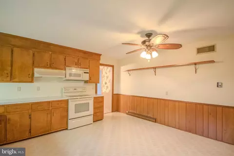 7615 Rockawalkin Rd, Hebron, MD 21830 photo 11