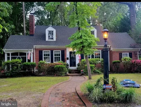 506 N Pinehurst Ave, Salisbury, MD 21801