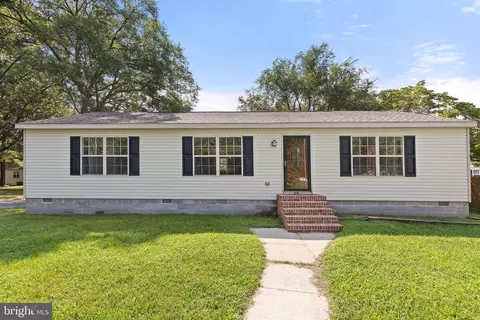 610 Clyde Ave, Fruitland, MD 21826