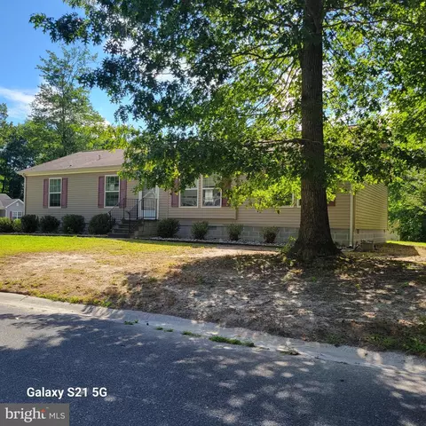 9420 Amber Ridge Dr, Delmar, MD 21875