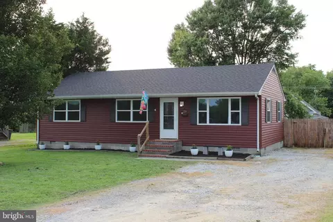 204 Connaway St, Hebron, MD 21830