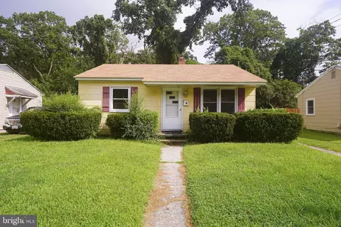 721 Olivia St, Salisbury, MD 21801 photo 2