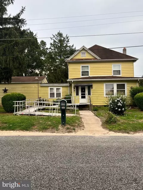 1101 Maple St, Delmar, MD 21875