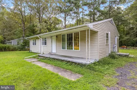 22399 Royal Oak Rd, Quantico, MD 21856 photo 4