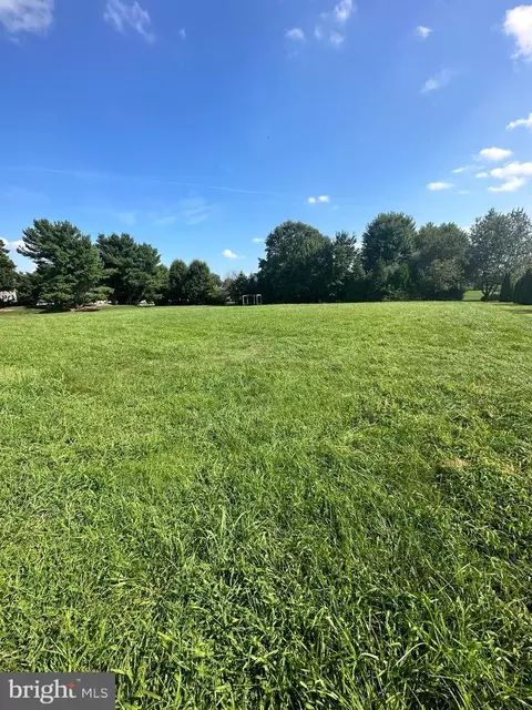 26857 Pemberton Dr, Salisbury, MD 21801