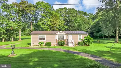 35210 Laws Rd, Pittsville, MD 21850