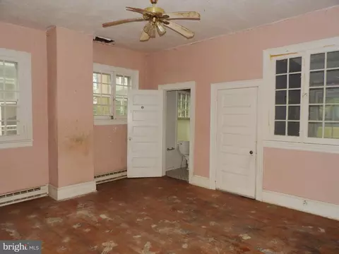 323 Park Ave, Salisbury, MD 21801 photo 9
