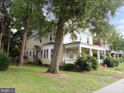323 Park Ave, Salisbury, MD 21801 photo 2