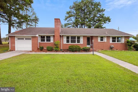 200 Church St, Sharptown, MD 21861