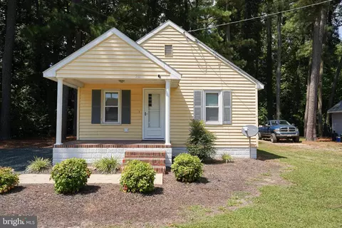 216 N Camden Ave, Fruitland, MD 21826
