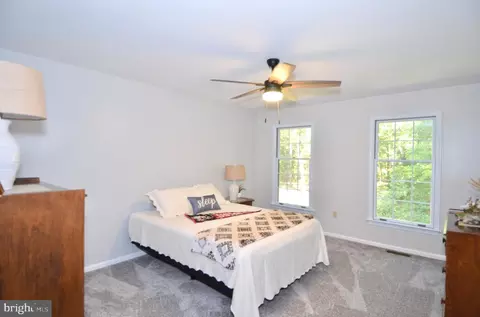 26813 Jade Ct, Hebron, MD 21830 photo 26