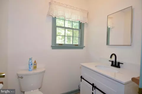 26813 Jade Ct, Hebron, MD 21830 photo 16
