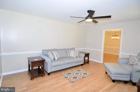 26813 Jade Ct, Hebron, MD 21830 photo 12
