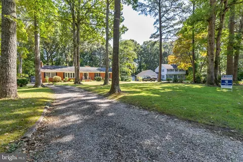 6657 Oak Ridge Dr, Hebron, MD 21830 photo 2