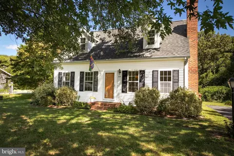 625 Barnsdale Dr, Salisbury, MD 21804
