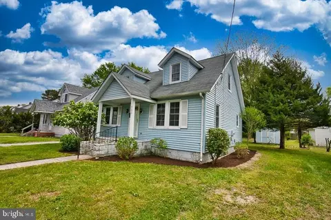 Exterior - 725 Madison St, Salisbury, MD 21804 photo 4 of 12
