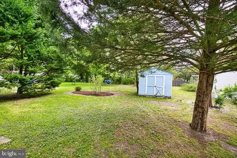 Exterior - 725 Madison St, Salisbury, MD 21804 photo 6 of 12