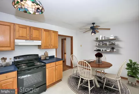 Kitchen - 725 Madison St, Salisbury, MD 21804 photo 1 of 4